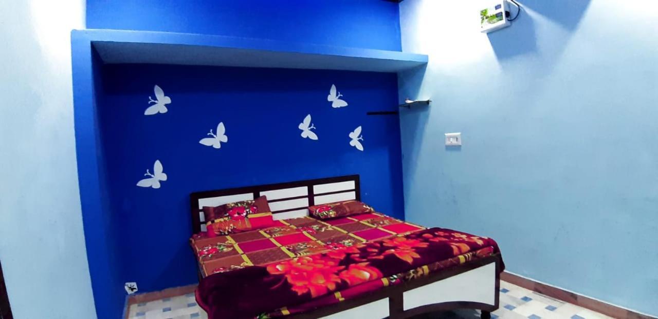 Blue Eye Backpackers Hostel Amritsar Exterior photo